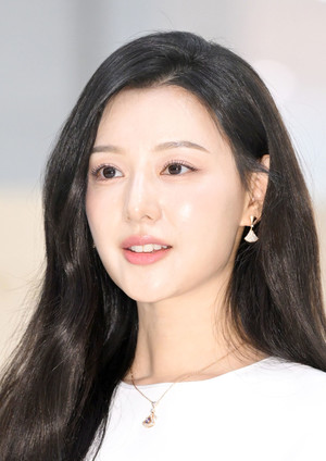 [포토] 김지원 '클로즈업을 부르는 미모'