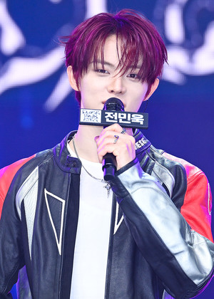 [포토] 클로즈 유어 아이즈 전민욱 '색다른 모습 기대하세요'