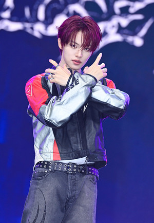 [포토] 클로즈 유어 아이즈 전민욱 'X'