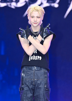 [포토] 클로즈 유어 아이즈 켄신 '큐트 X'