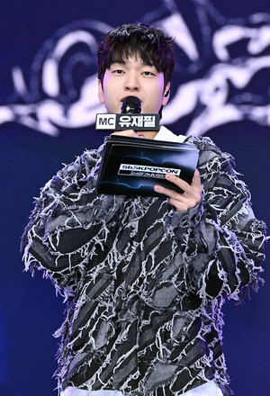 [포토] 유재필 '쇼케이스 명MC!'