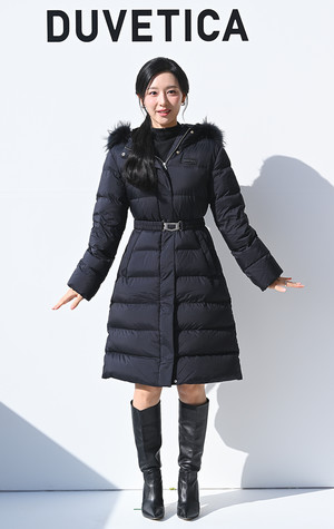 [포토] 김지원 '찰나의 순간도 귀여움'