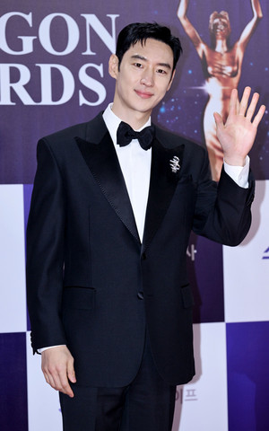 [포토] 이제훈 '모범MC'