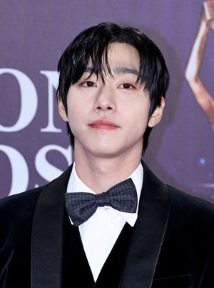 [포토] 안효섭 '빛난다 빛나'