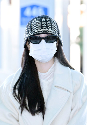 [포토] 트와이스 다현 '꽁꽁 숨긴 두부미모'