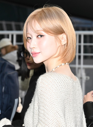 [포토] 베이비몬스터 아사 '돌아보면 심쿵'