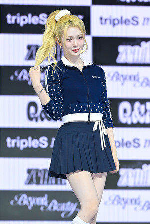 [포토] 트리플에스 미소녀즈 공유빈 '금발의 미녀'