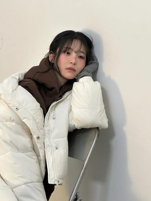 Baek Ji-heon of fromis_9 Captivates with Wintry 'Fairy' Visuals and Melancholic Gaze