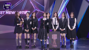 코르티스-하츠투하츠, '마마' 신인상 거머쥐었다..."살면서 딱 한 번"