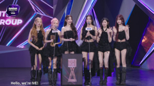아이브, '마마 어워즈'서 벌써 3관왕 올랐다...페이보릿 아티스트→트렌드 송까지