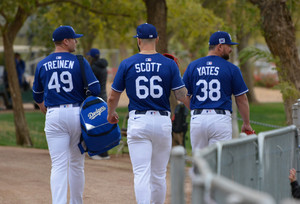 '배 부른' 다저스, FA 시장서 마무리 투수 영입 없다...내부 자원과 육성... - 뉴스 썸네일 이미지