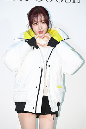 [포토] 아이브 리즈 '스윗 하트'