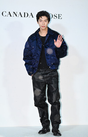 [포토] 홍경 '첫눈과 훈남'