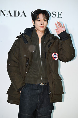 [포토] 더보이즈 주연 '반가운 인사'