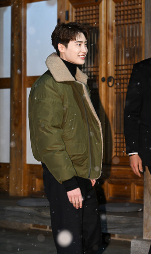 [포토] 이종석 '첫눈 속 왕자님'