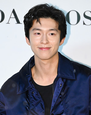 [포토] 홍경 '첫눈에 기분 좋은 미소'