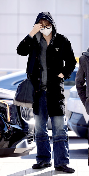 [포토] 라이즈 성찬 '문짝같은 피지컬'