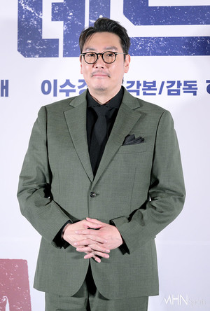 "너희는 그리 잘 살았냐"...이정석, '조진웅 은퇴'에 입 열었다 '비난' 폭주