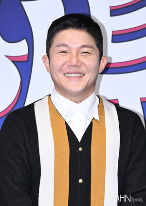 조세호 '조폭 연루설' 폭로자, 입장 바꿨다..."하차 결단에 박수, 추가 폭로 없을 것"