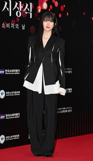 [포토] 문가영 '시크 블랙&화이트'