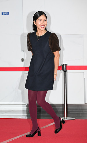 [포토] 레드카펫 밟는 오마이걸 미미