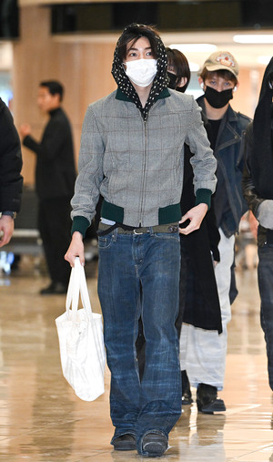 [포토] 코르티스 건호 '마스크 뚫는 잘생김'