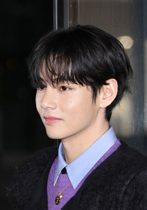 [포토] BTS 뷔 '진한 이목구비'