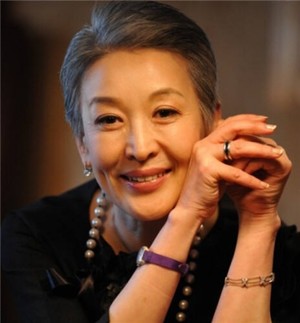 윤석화, '사망 오보' 속 끝내 별세..."나답게 살고 싶다"며 뇌종양 항암 포기(종합)