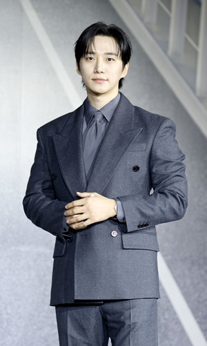 이준호, 잘생긴 내돈내힘 히어로 '캐셔로'[MHN영상]