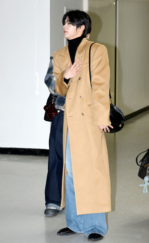 [포토] 투어스 도훈 '모델이 따로없네'