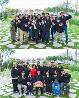 게임하느라 故 김주혁 잊었나…'응팔 10주년' 나영석 표 예능이 남긴 숙제 [홍동희의 시선]