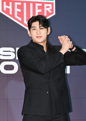 [포토] 이정후 '핸썸 바람의 손자'