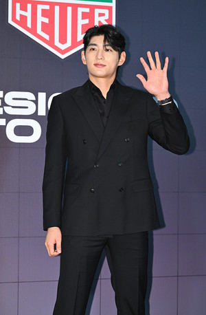 [포토] 이정후 '반가운 인사'