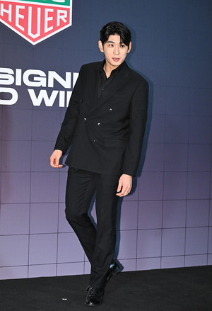 [포토] 이정후 '등장부터 멋짐'