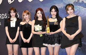 [포토] 리센느 '오늘의 콘셉트는 블루베리'