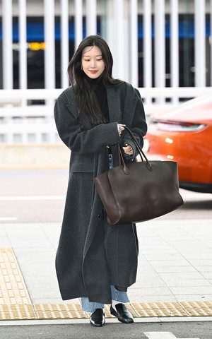 [포토] 문가영 '토트백 들고 출국'
