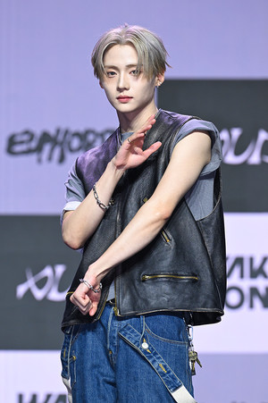 [포토] 알파드라이브원 상원 '홍합 헤어도 찰떡'