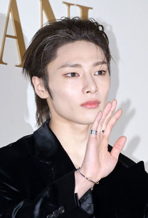 [포토] 스트레이키즈 아이엔 '진한 잘생김'