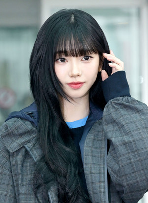 에스파 카리나, 인형은 프라다를 입는다 [MHN영상]