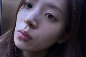 '혼전임신' 김지영, 임신 7주 만에... "'낙상사고' 당해, 눈물 왈칵" - 뉴스 썸네일 이미지