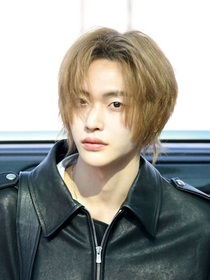 [포토] 라이즈 원빈 '자체발광'