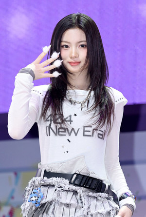 [포토] 키키 키야 '404 뉴에라'