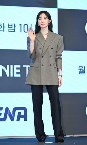 [포토] 이청아 '유니크한 매력'