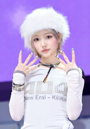 [포토] 키키 지유 '좌표없이 자유로운 404'