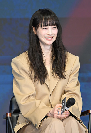 [포토] 이나영 '수줍은 미소'