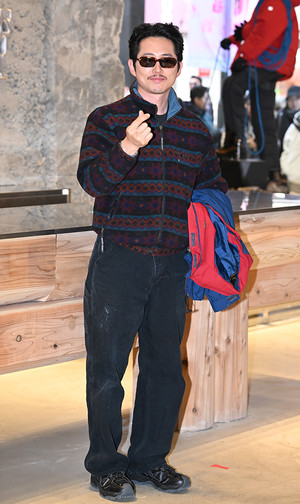 [포토] 스티븐 연 '바로 등산 갈 패션'