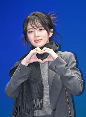 정지소 하트를 드려요 포토