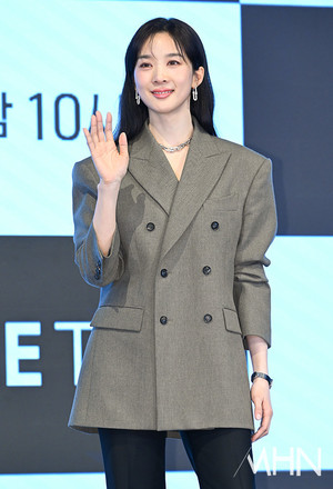 이청아, 교통사고…골든타임 놓쳤다