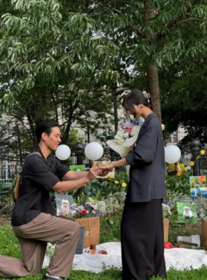 이재, 겹경사 터졌다… 그래미 수상 이은 '11월 결혼설'