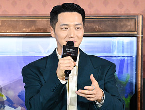 [포토] 변요한 '예비신랑의 멜로 파반느'